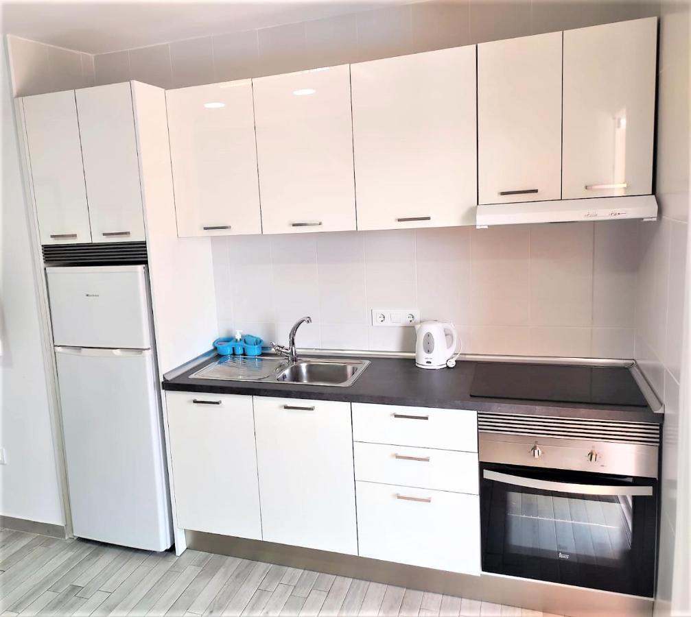 Cris Sol Apartments Los Cristianos  Kültér fotó