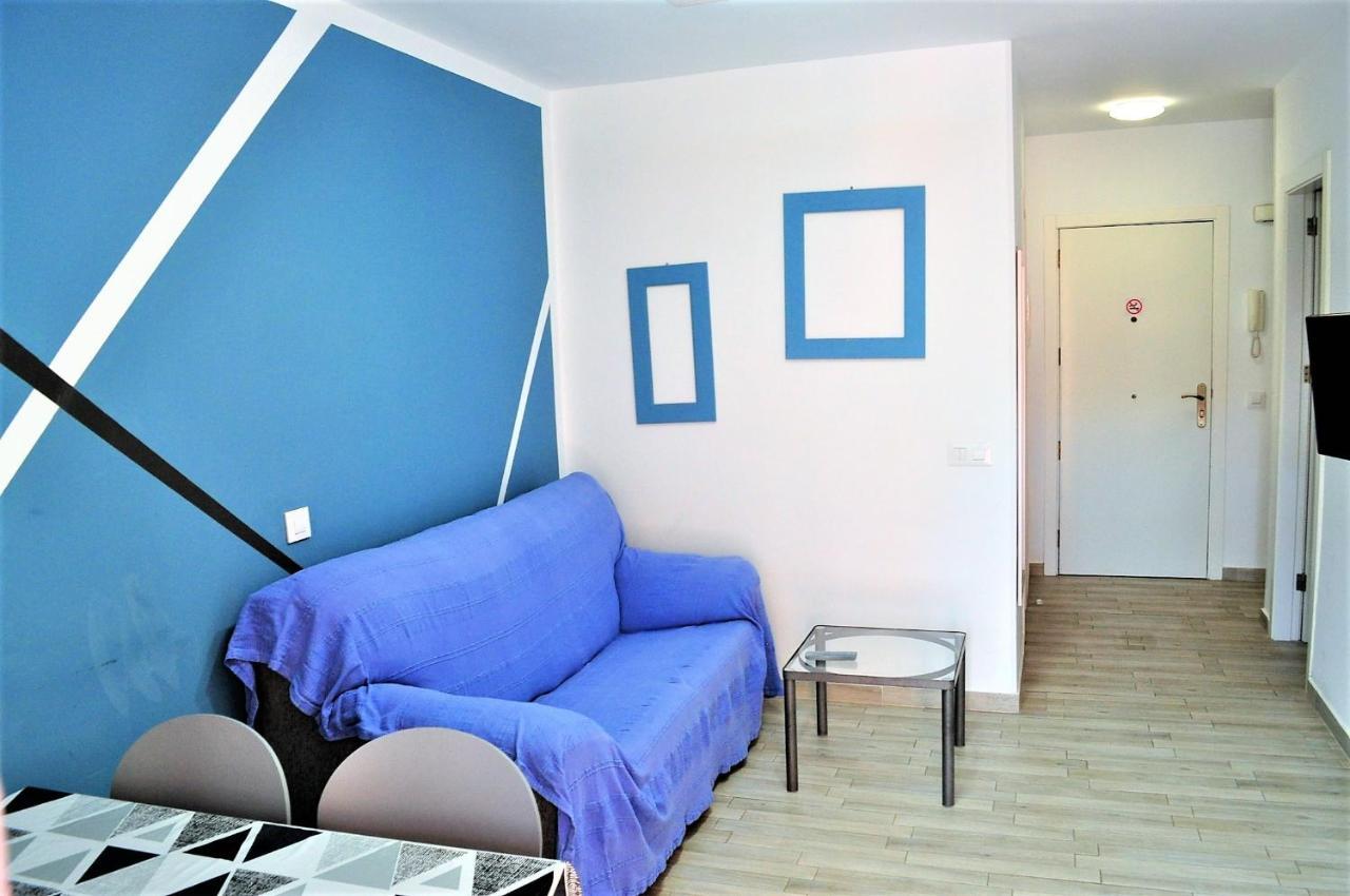 Cris Sol Apartments Los Cristianos  Kültér fotó